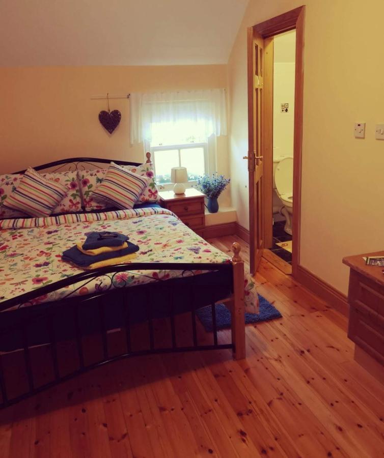 Nellys Bed And Bikes 호텔 웨스트포트 외부 사진