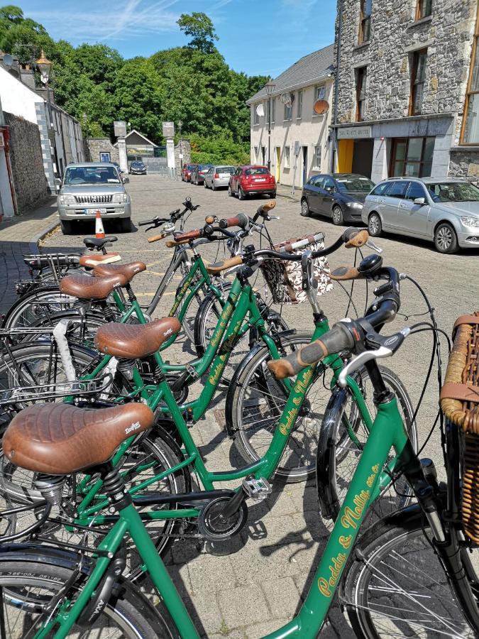 Nellys Bed And Bikes 호텔 웨스트포트 외부 사진